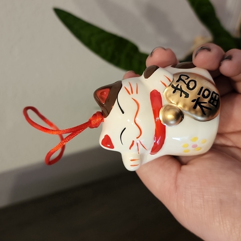 Lucky Cat